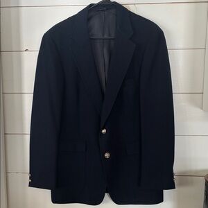Botany 500 Sage Allen Classic Navy Blazer 42R?